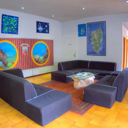 Le Mediterranee 3* Porto (Corsica)