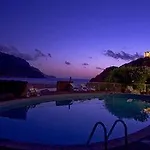 Le Mediterranee Porto (Corsica)