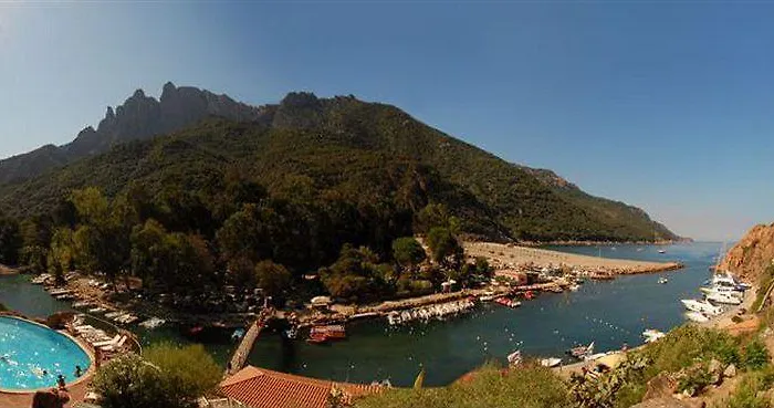 Hotel Le Méditerranée Porto (Corsica)
