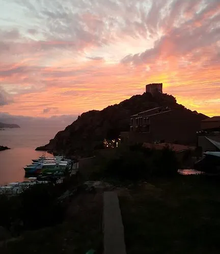 Le Méditerranée Hotel