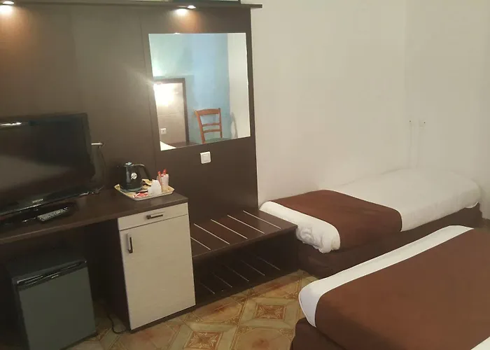 Le Méditerranée Hotel 3*