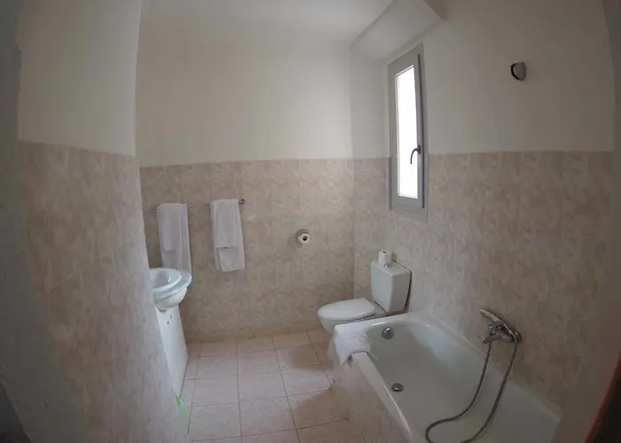 Le Méditerranée Hotel